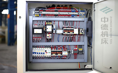 ZDS-832采用正品電氣元件，穩(wěn)定耐用壽命長.jpg